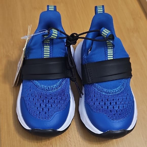 All in Motion Kids Blue and Black Sneakers - Picture 1 of 6